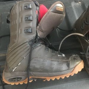 K2 Armada Snowboard Boots